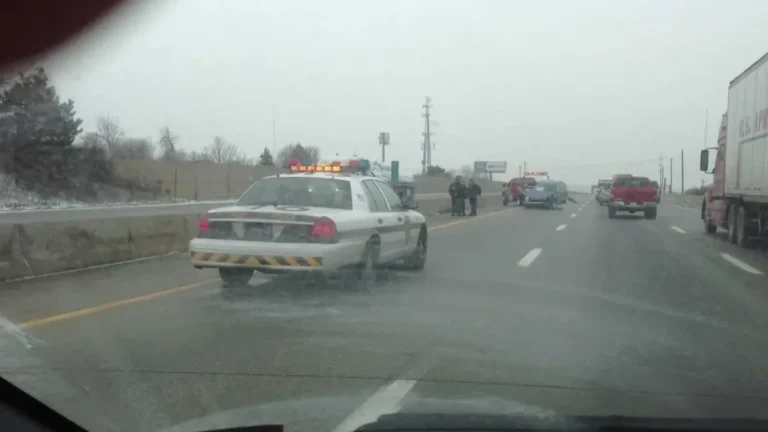Pennsylvania reporting a traffic accident to state police for damages over $1000