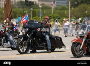 Puerto Rico motorcycle helmet law for riders under 18 years old