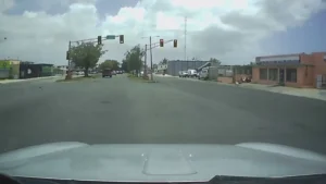 Puerto Rico U-turn laws at controlled intersections and highway crossovers