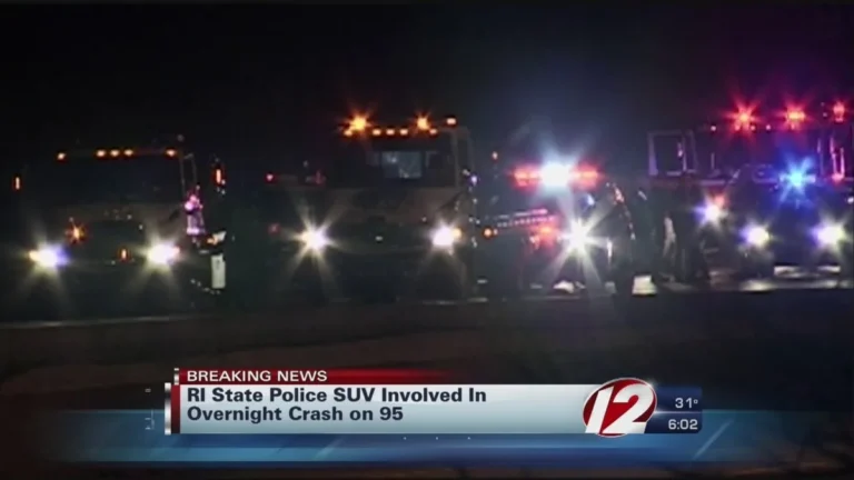 Rhode Island reporting a traffic accident to state police for damages over $1000