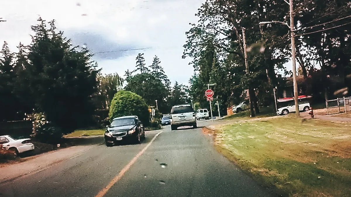 rolling stop vs full stop