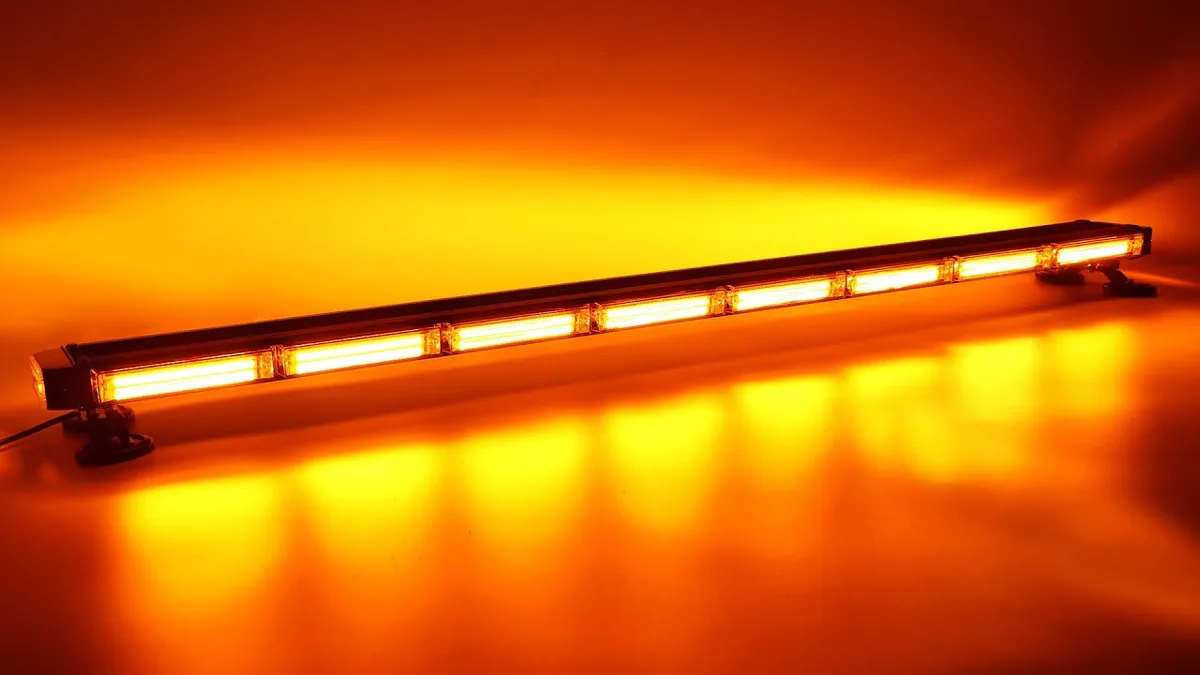 tractor flashing lights specifications