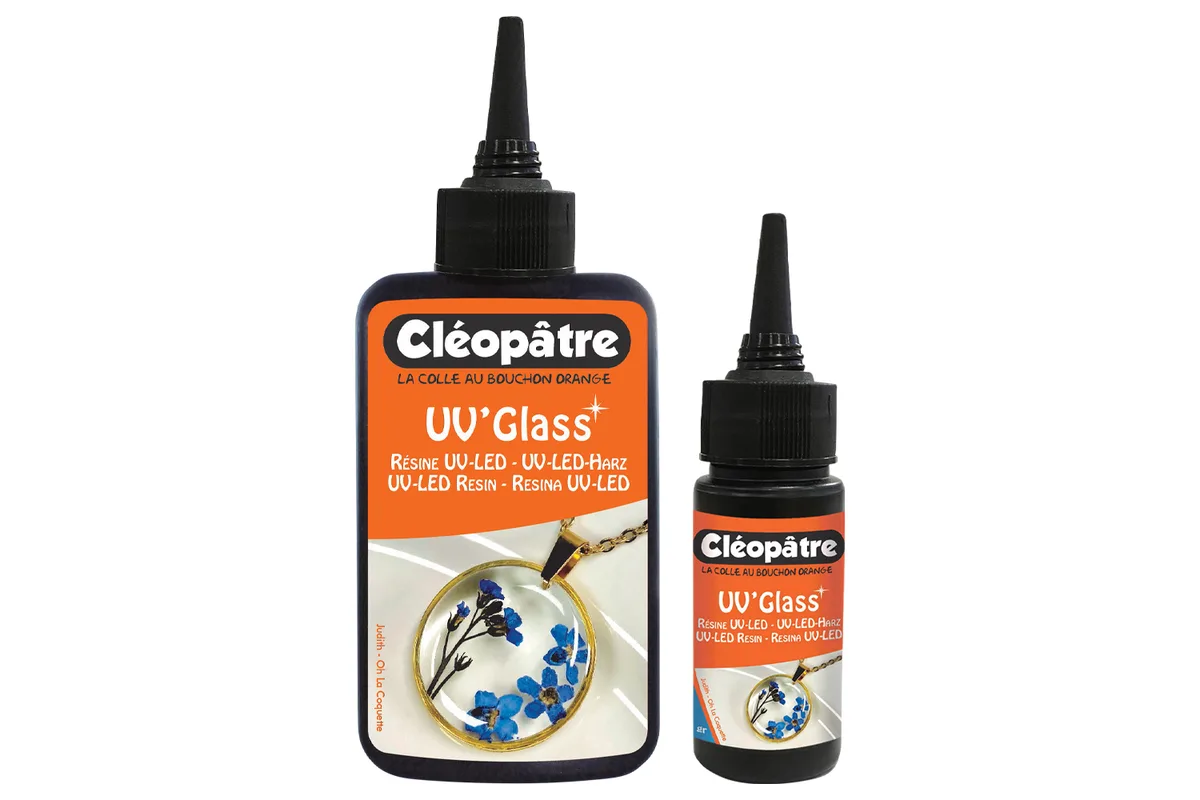 uv glass cleaner features
